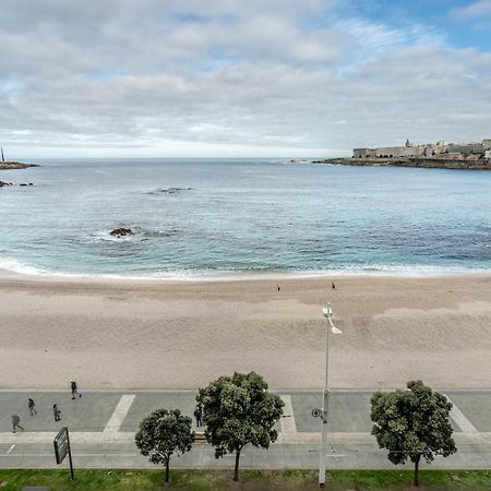 Apartamento En Primera Linea De Playa Riazor ア・コルーニャ エクステリア 写真